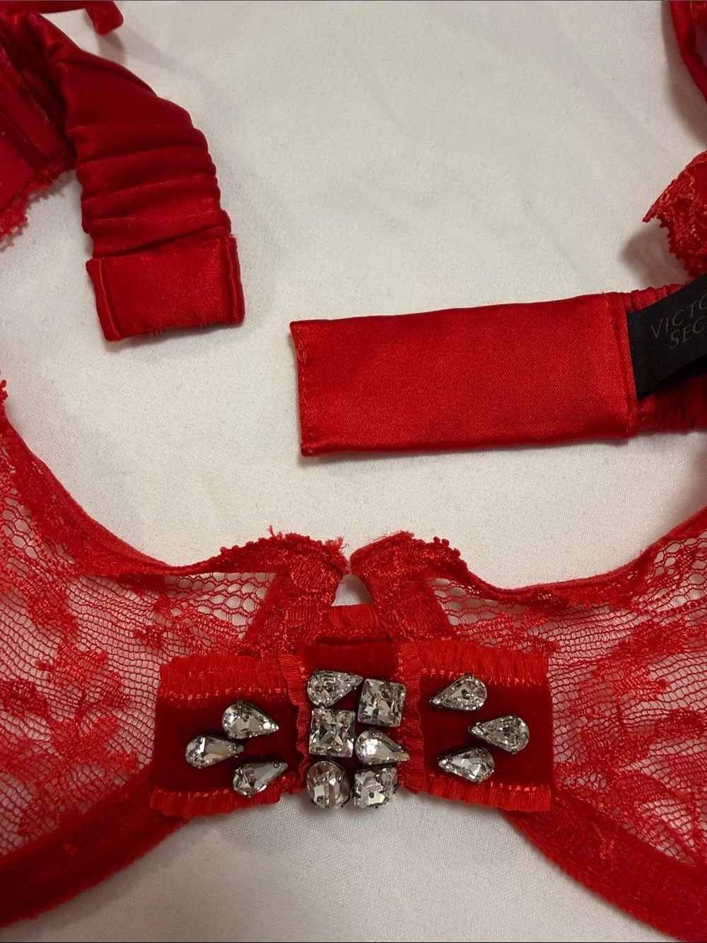 Victoria's Secret Designer Collection Red Lace Underwire Bra with Jeweled Center